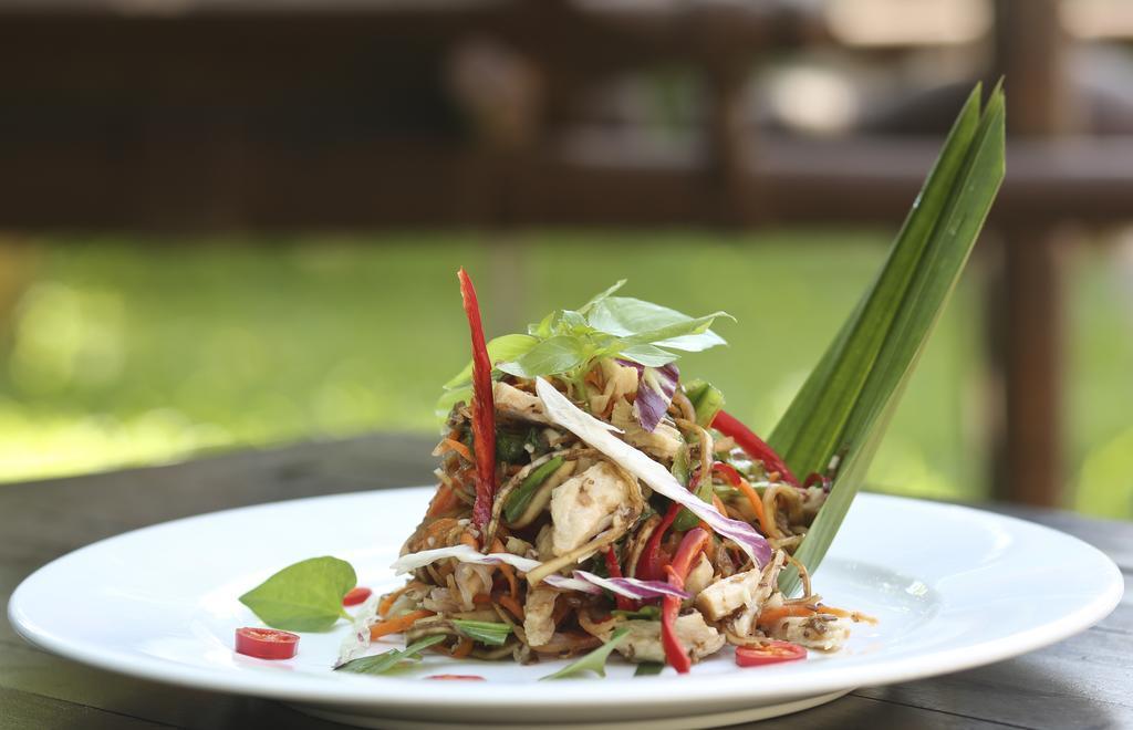Kiri Boutique Hotel Siem Reap Bagian luar foto